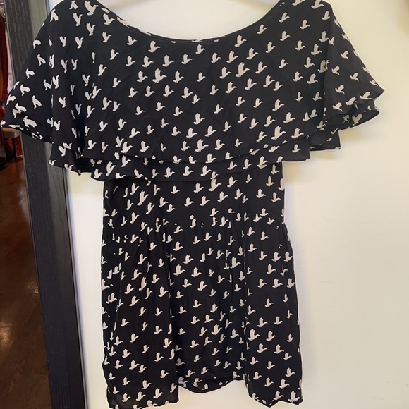 Juicy Couture black silk blouse with white bird print and gold buttons. Size S - Picture 2 of 3